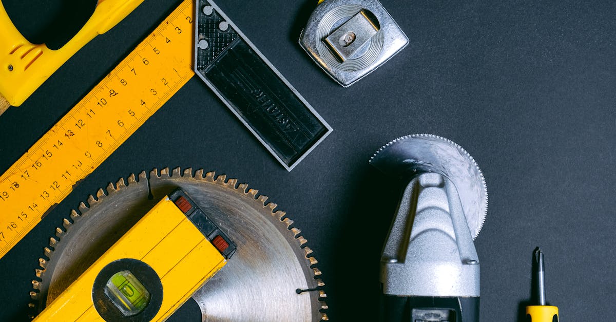 découvrez comment retirer une lame en toute sécurité et efficacité grâce à nos conseils professionnels sur le démontage et le remplacement des lames.