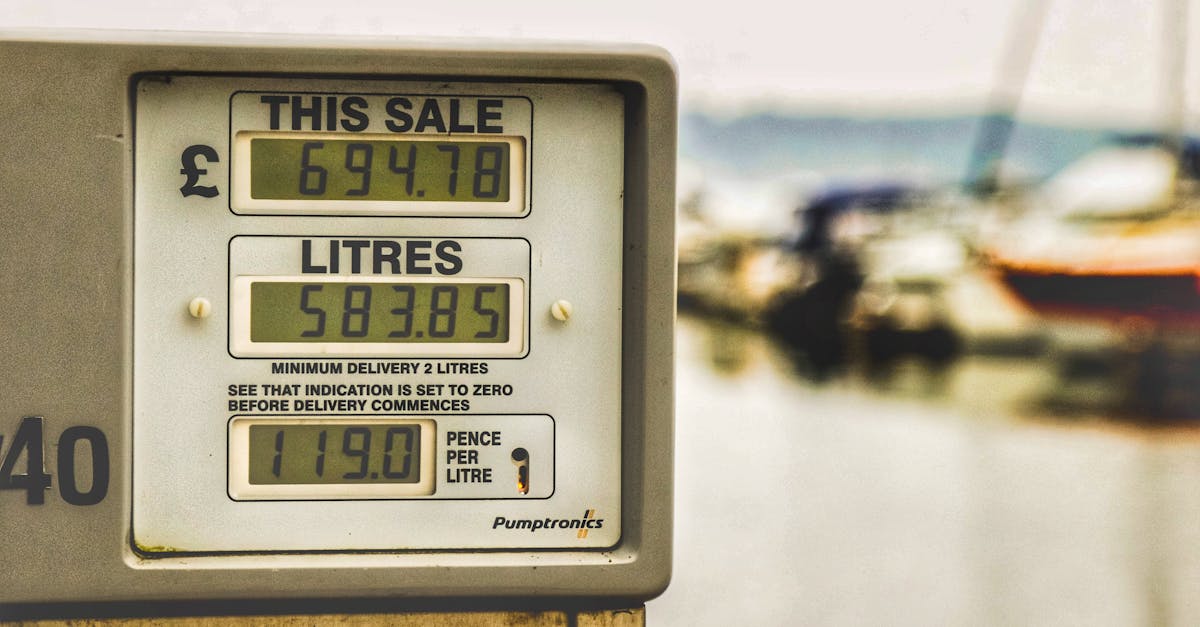 découvrez tout sur le fuel : son utilisation, ses avantages, ses inconvénients et les solutions alternatives pour chauffer votre maison de manière efficace et économique.