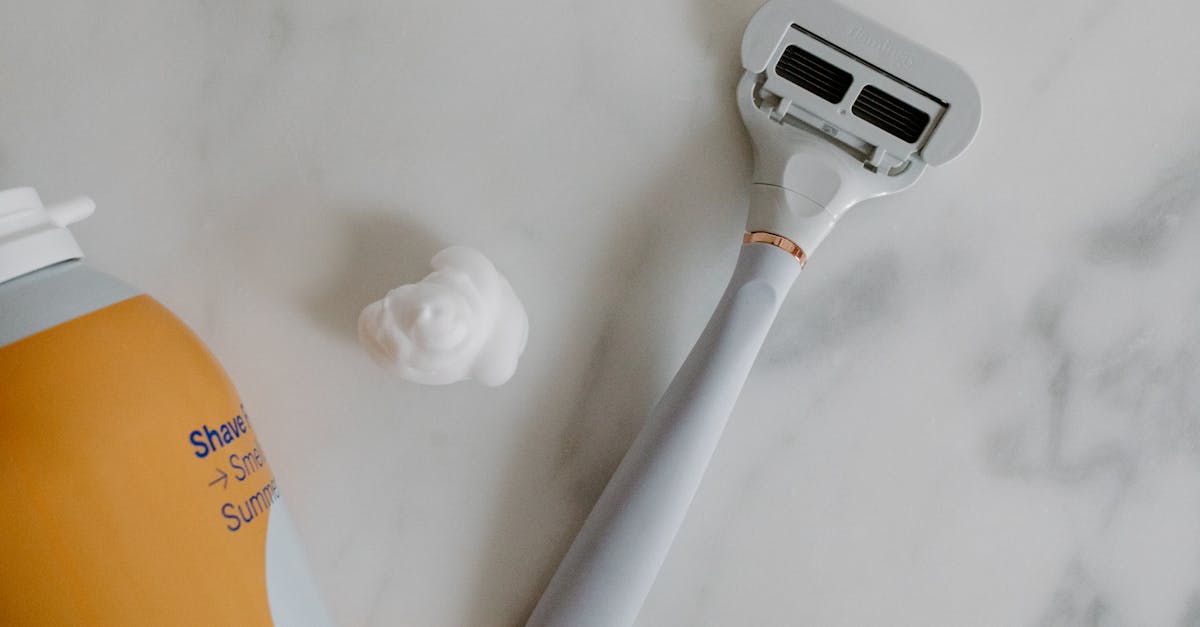 découvrez nos conseils pratiques pour retirer facilement et en toute sécurité la lame de votre tondeuse à gazon. suivez notre guide étape par étape pour réussir l'entretien de votre équipement de jardin.